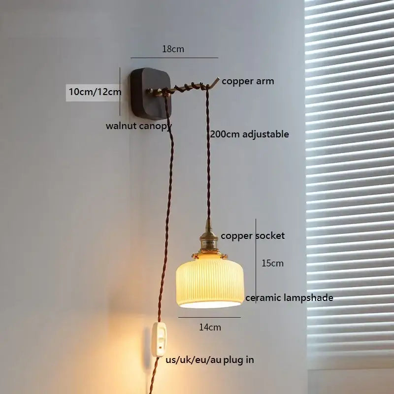 Ribbed Glass Ceramic Wall Light