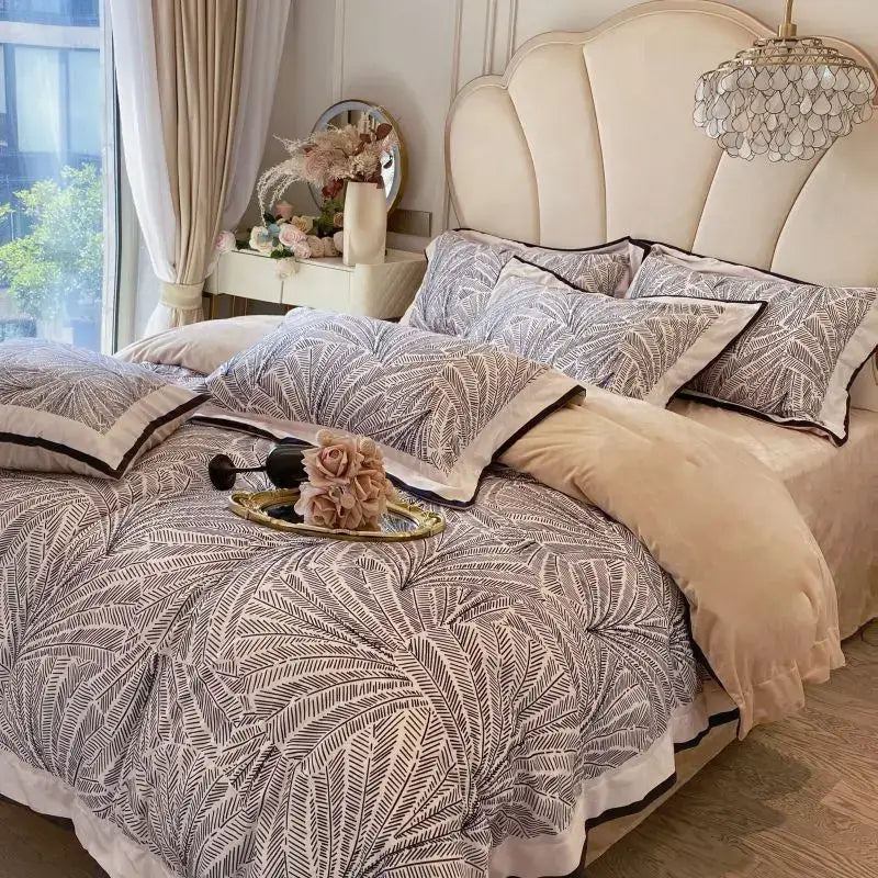 Leopard Velvet Bedding Set