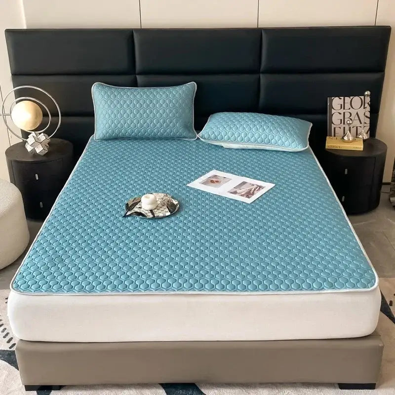 Blue Latex Bed Mat Set