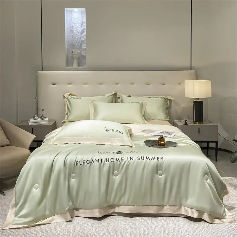 Black Ice Silk Quilt Set