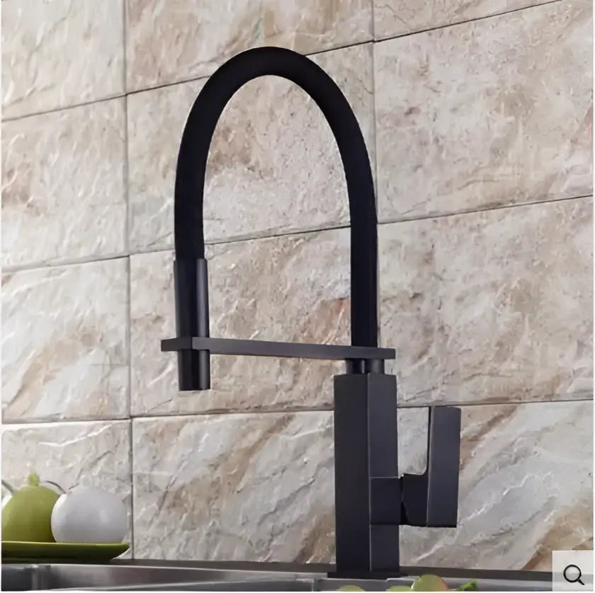 Black Swivel Kitchen Faucet Pull-Down Spray