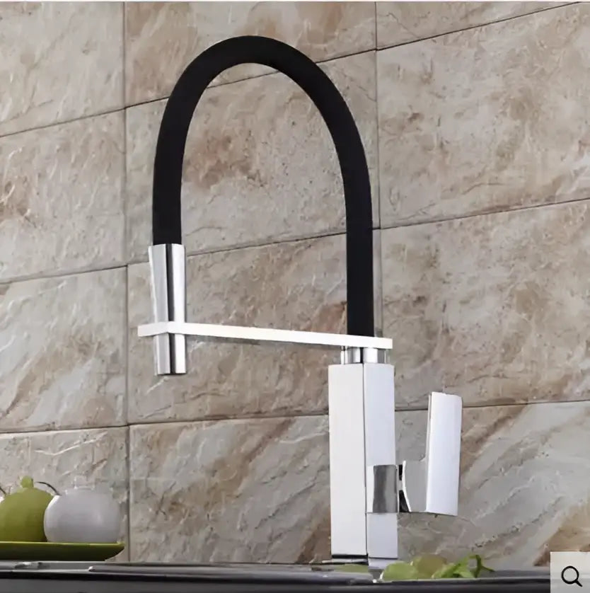 Black Swivel Kitchen Faucet Pull-Down Spray