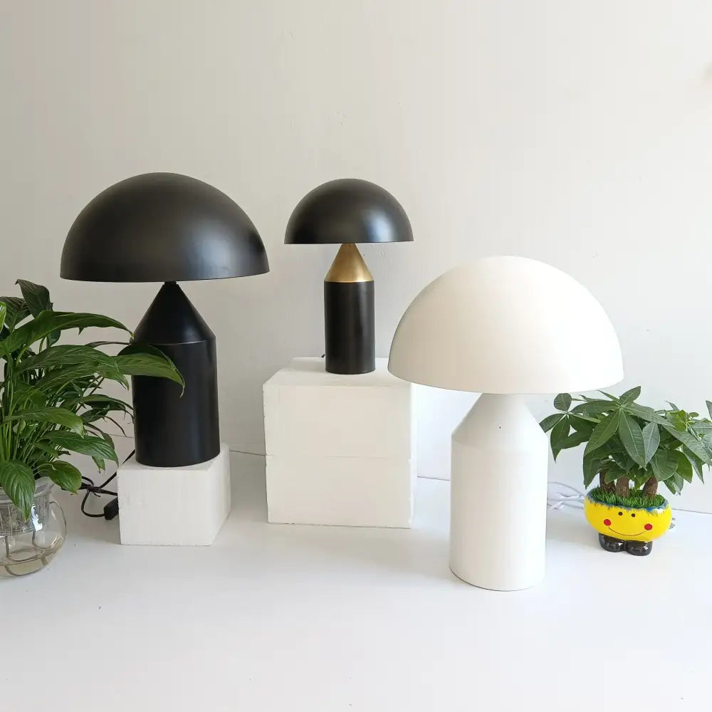 Black Iron Mushroom Lamp