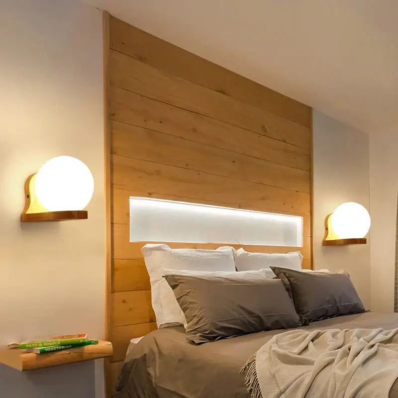 Wooden Wall Lamp