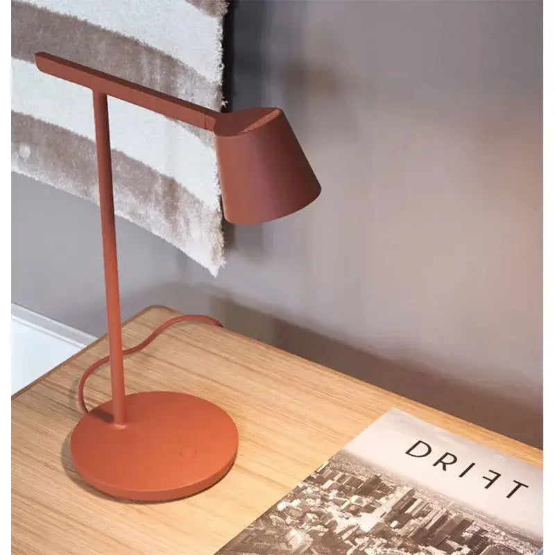 Terracotta Nordic Desk Lamp