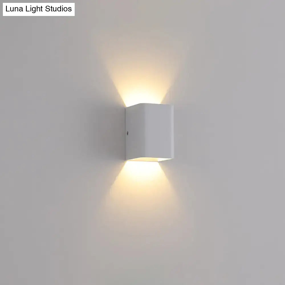 White Brass Cube Wall Lamp