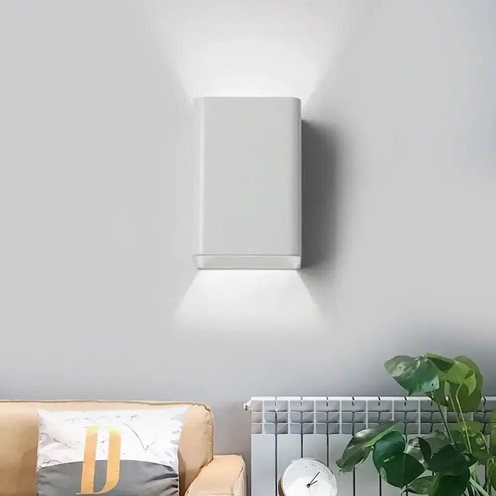 White Brass Cube Wall Lamp