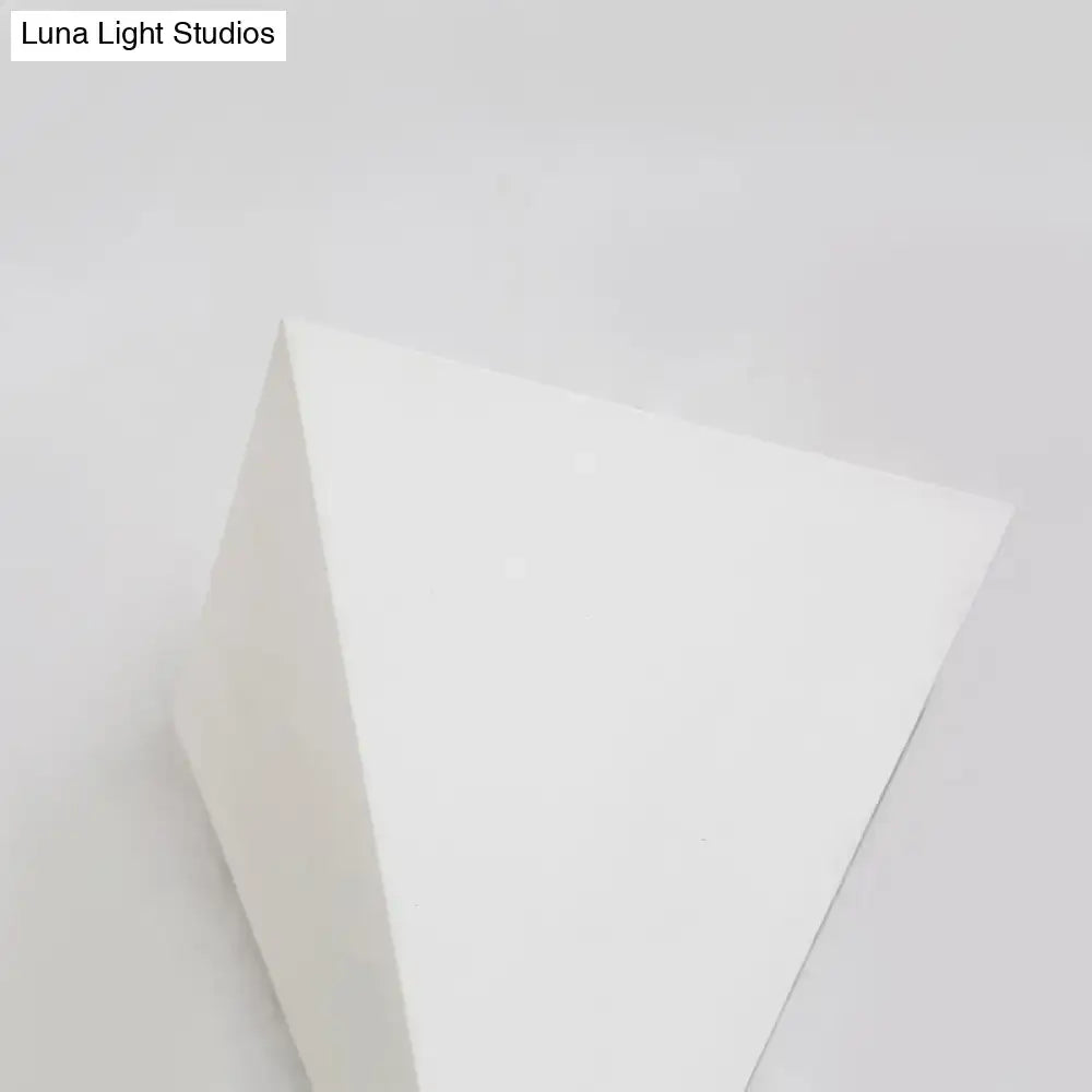 White Cone Wall Lamp