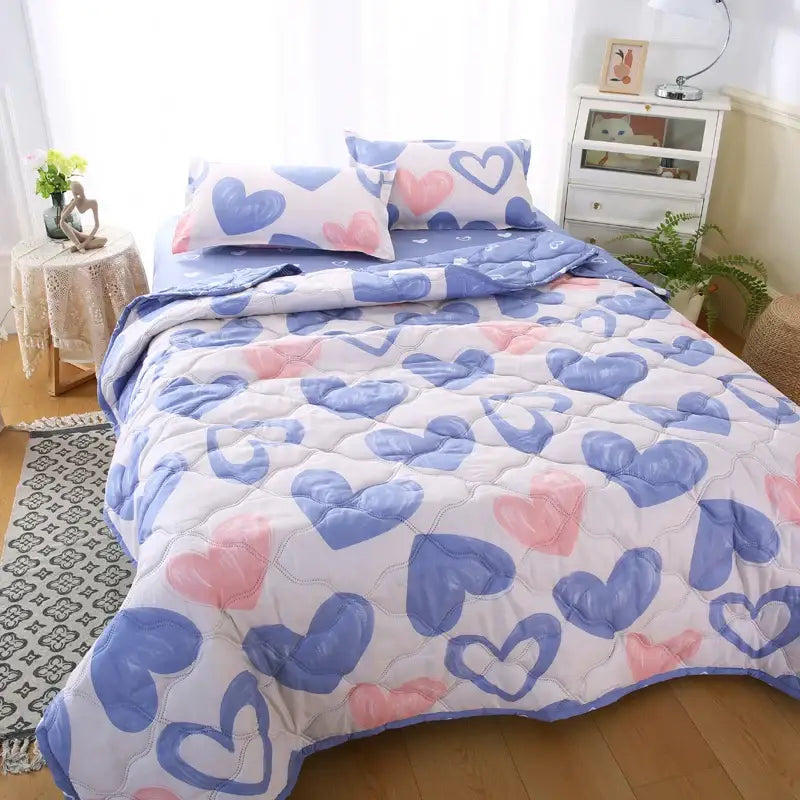 Mint Daisy Quilted Bedding