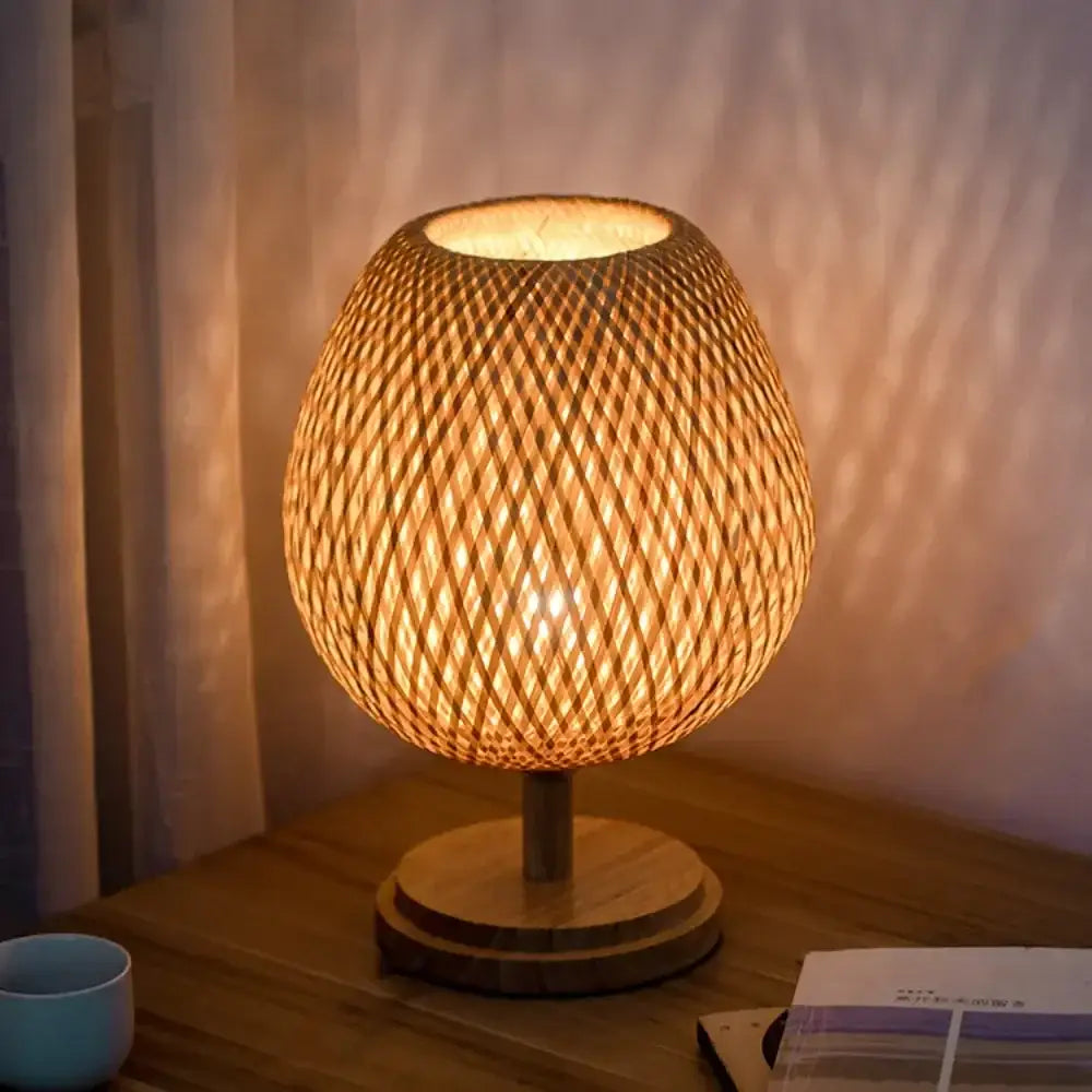 Bamboo Woven Table Lamp
