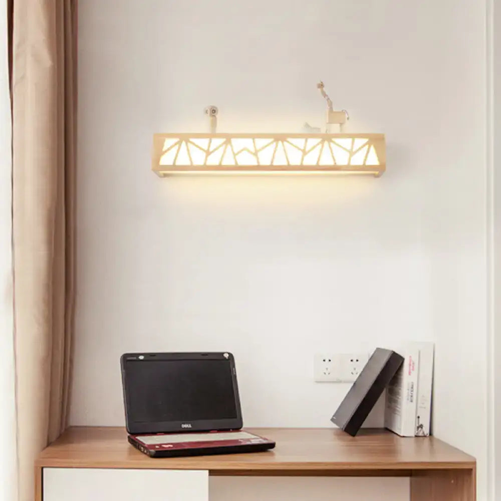 Wooden Geometric Wall Lamp
