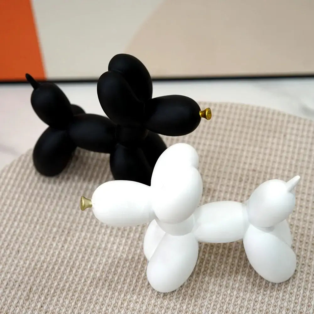 Black Resin Balloon Dog