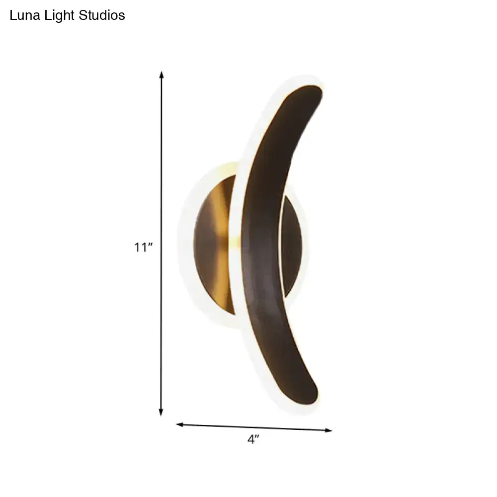 Black Bend Wall Lamp