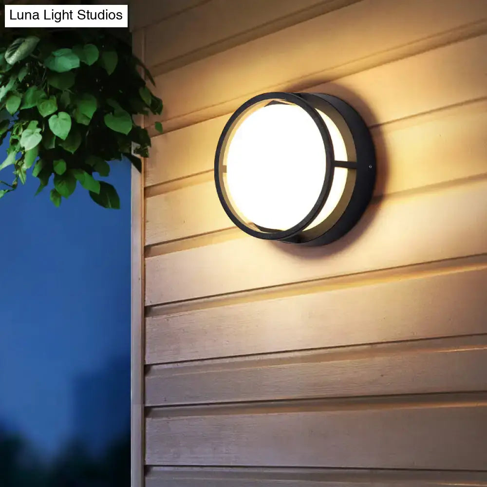 Black Circular Outdoor Wall Lamp