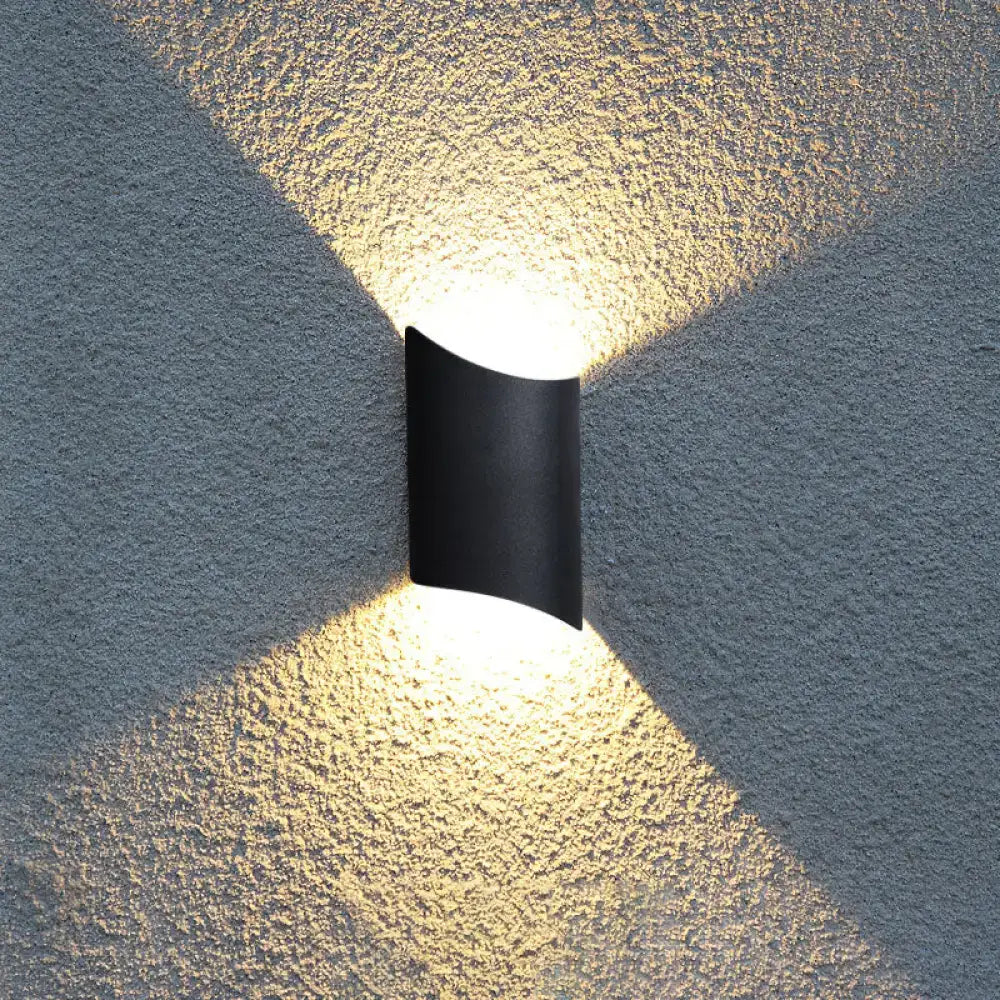 Black Curved Outdoor Sconce