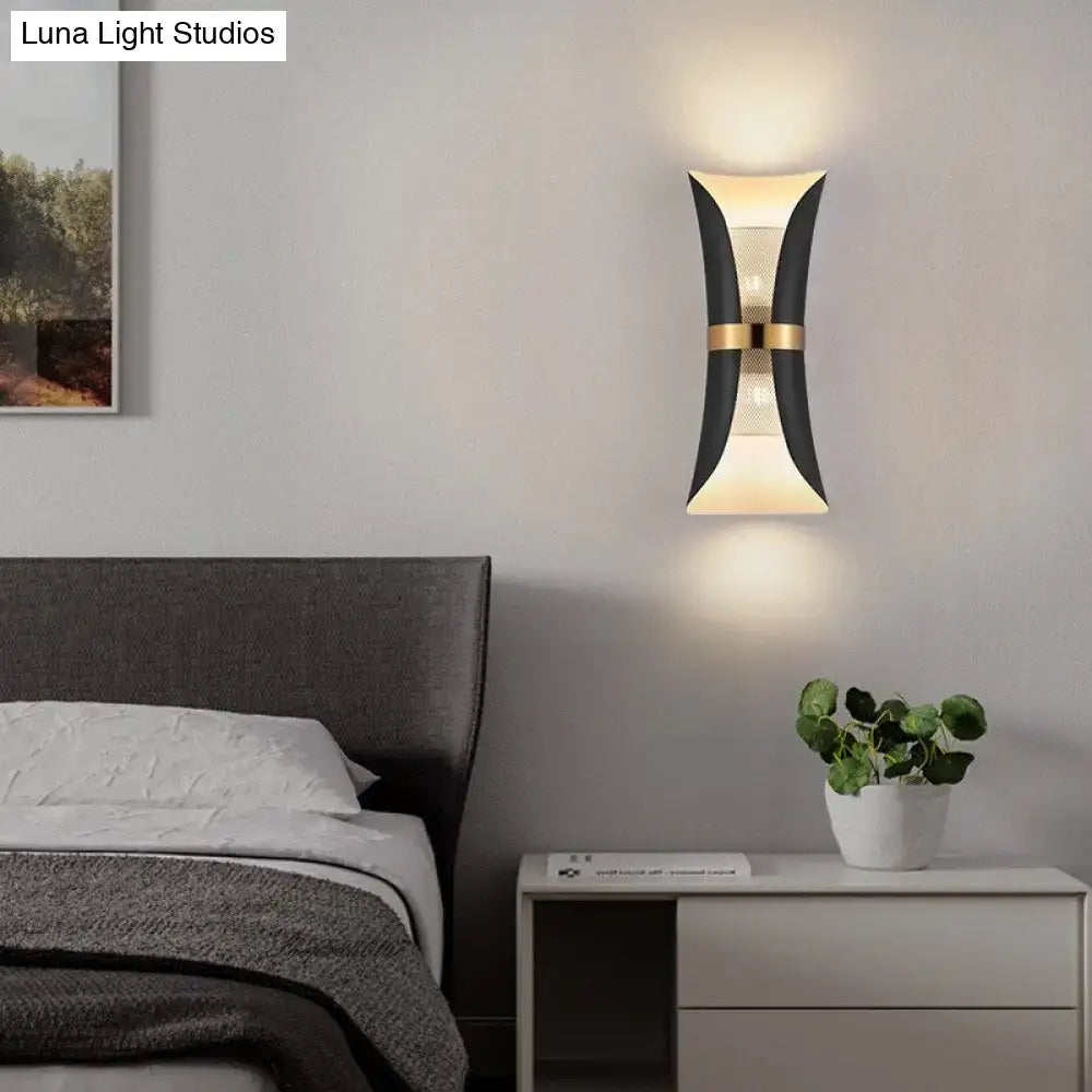 Black Gold Sleek Bedroom Wall Lamp
