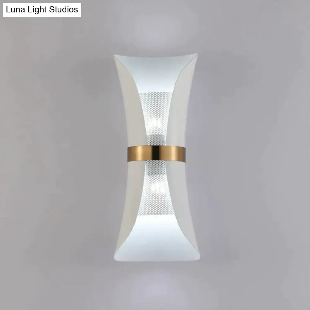 Black Gold Sleek Bedroom Wall Lamp