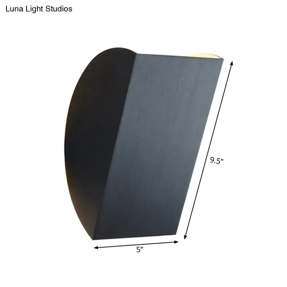 Black Gold Semicircle Wall Sconce