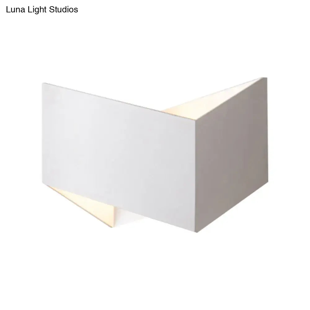 Black Geometric Stairway Wall Lamp
