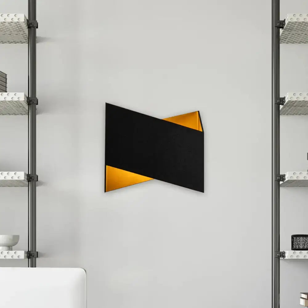 Black Geometric Stairway Wall Lamp