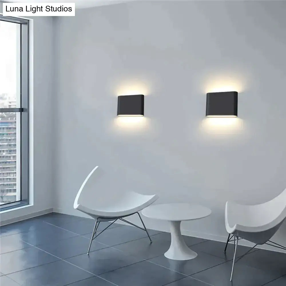 Black Outdoor Wall Light