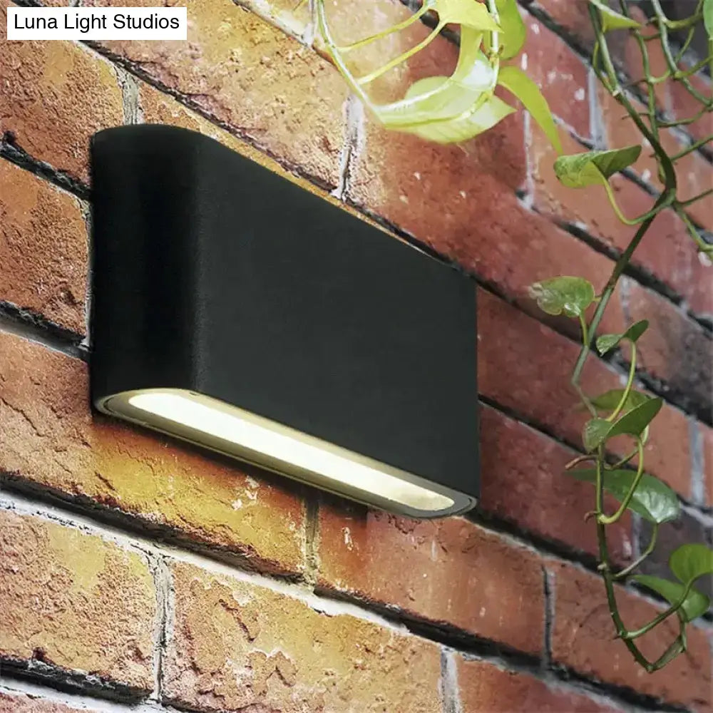 Black Outdoor Wall Light