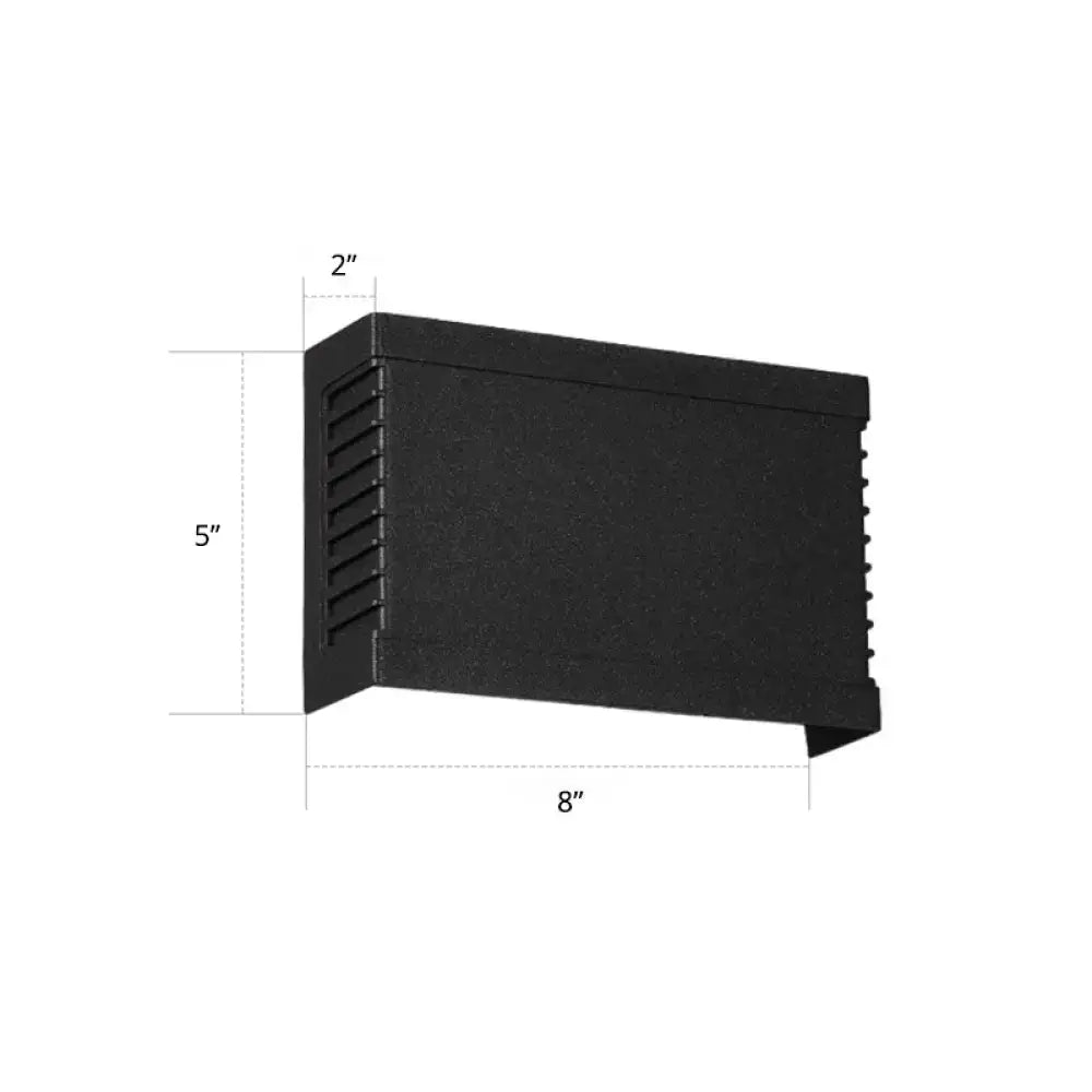 Black Metal Garden Sconce
