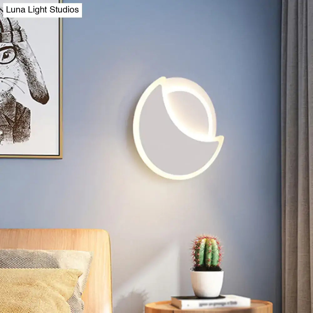 White Eclipse Wall Sconce