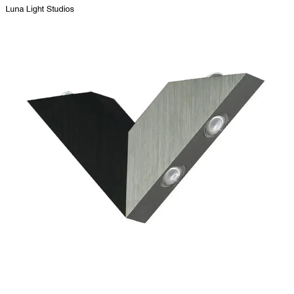 Black Metal Textured Shade Wall Lamp