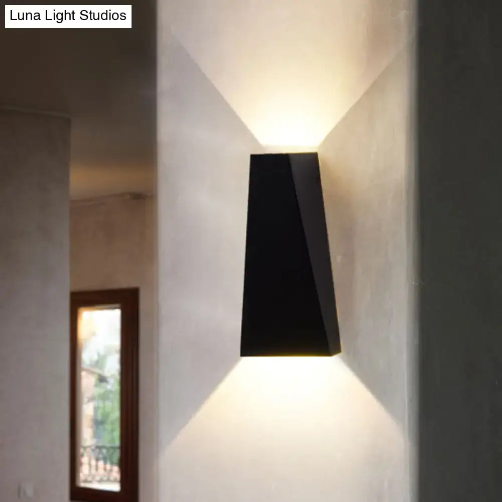 Black Geometric Wall Lamp