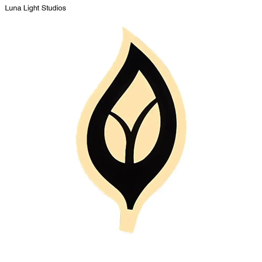 Black Leaf Wall Sconce