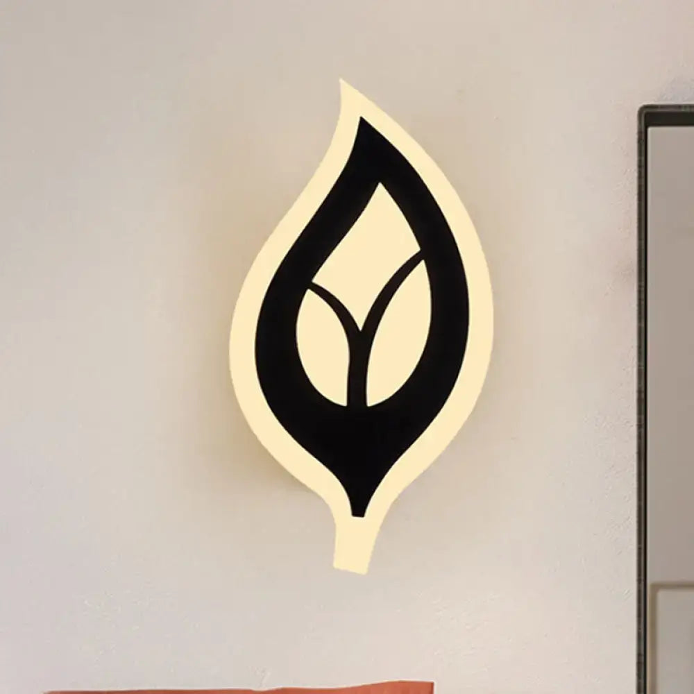 Black Leaf Wall Sconce