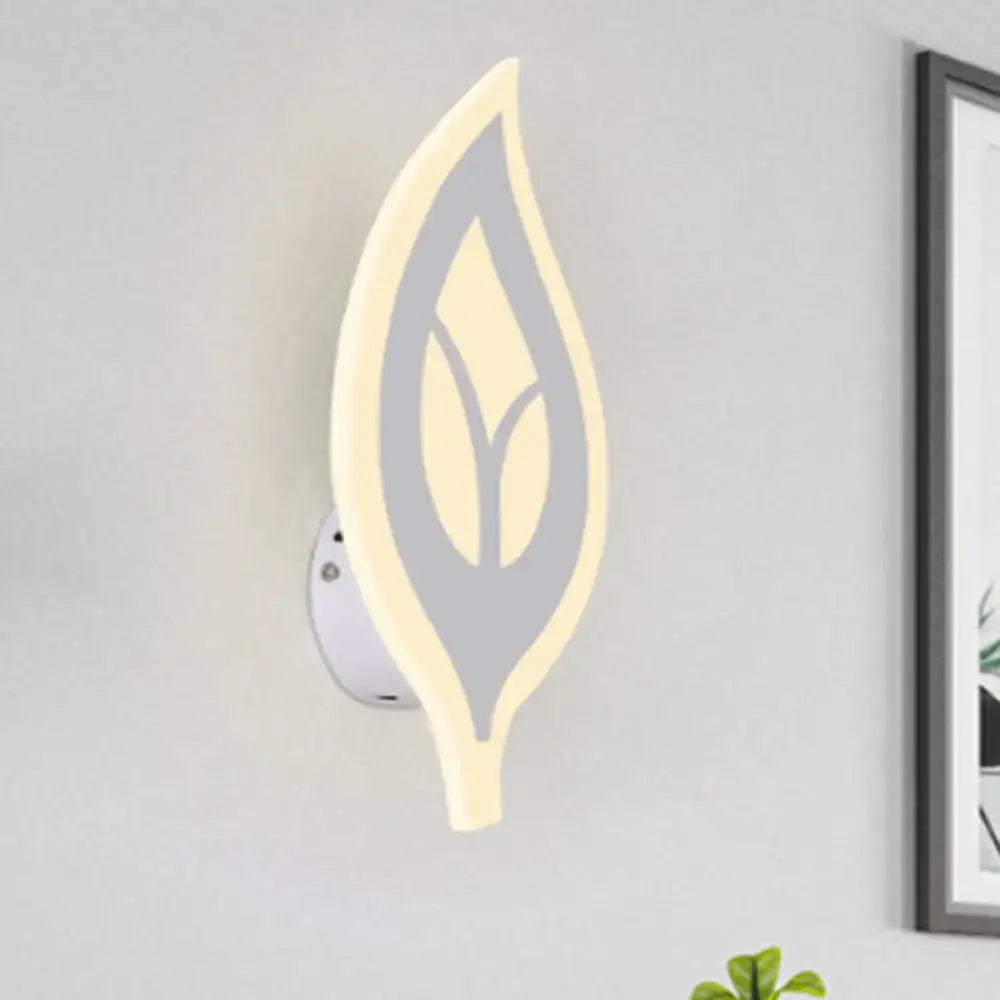 Black Leaf Wall Sconce