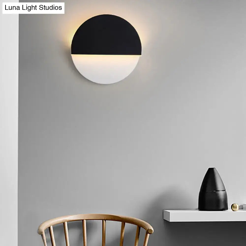 Black Acrylic Minimalist LED Wall Lamp