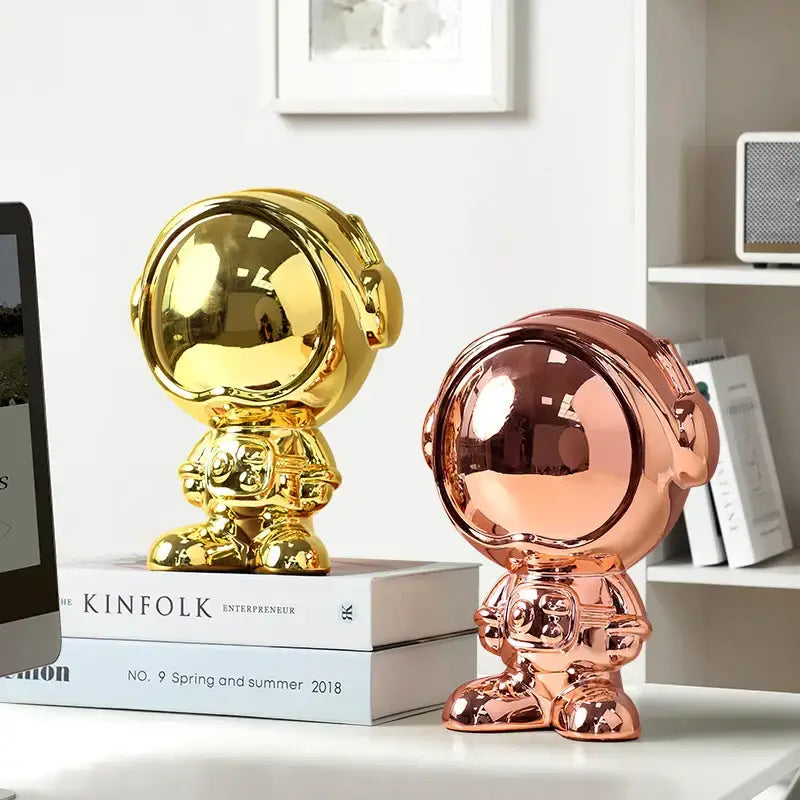 Gradient Astronaut Statue Decor