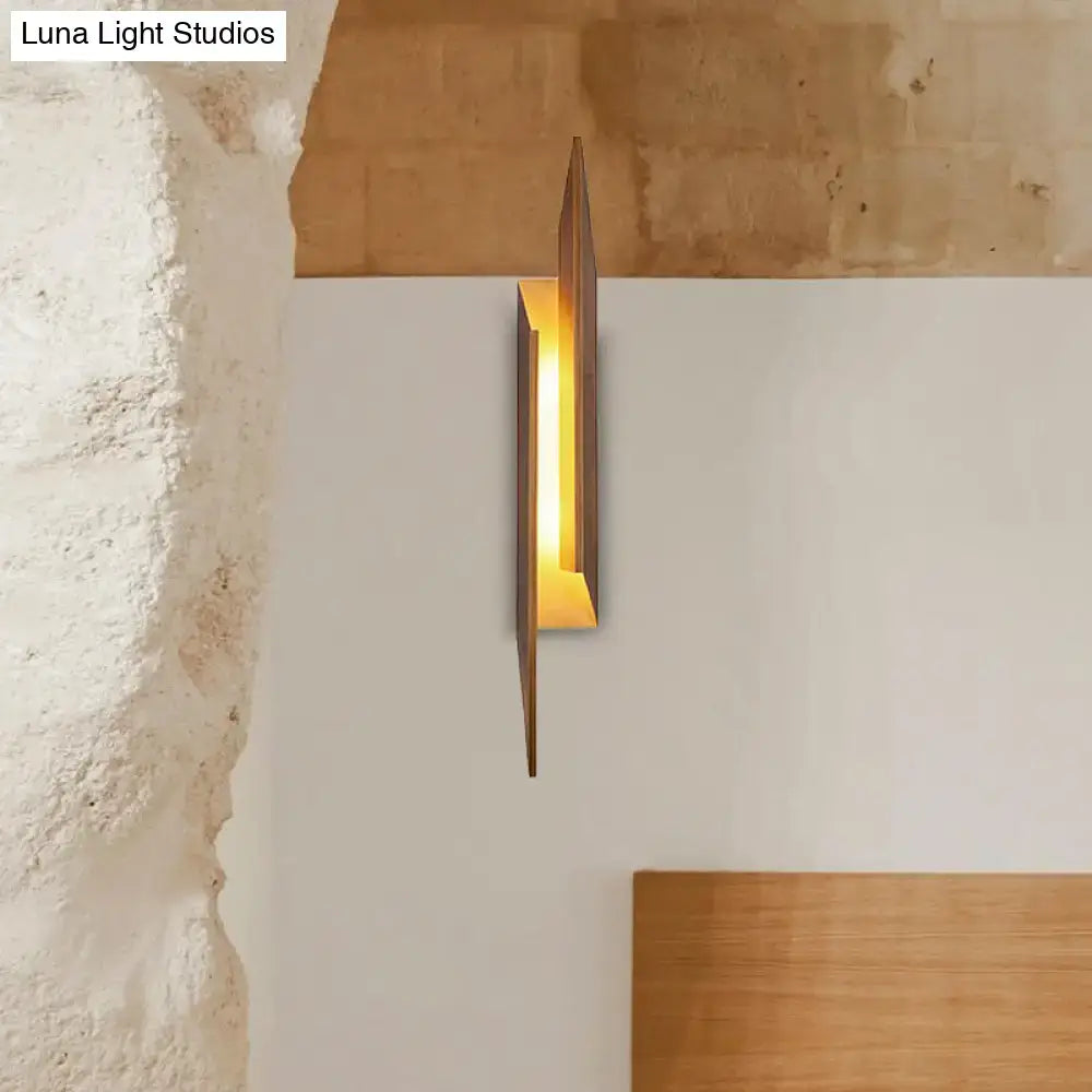 Brown Metal Geometric Sconce