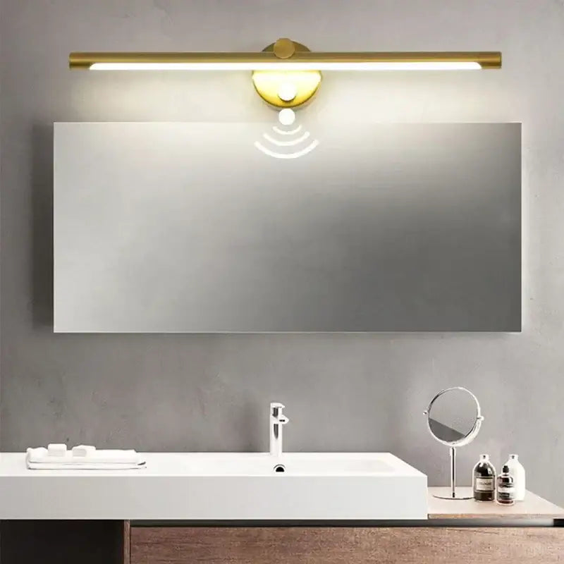 Nickel Motion Wall Lamp