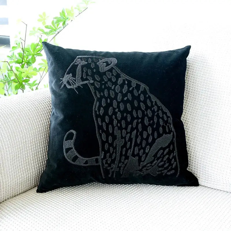 Black Leopard Pillowcase