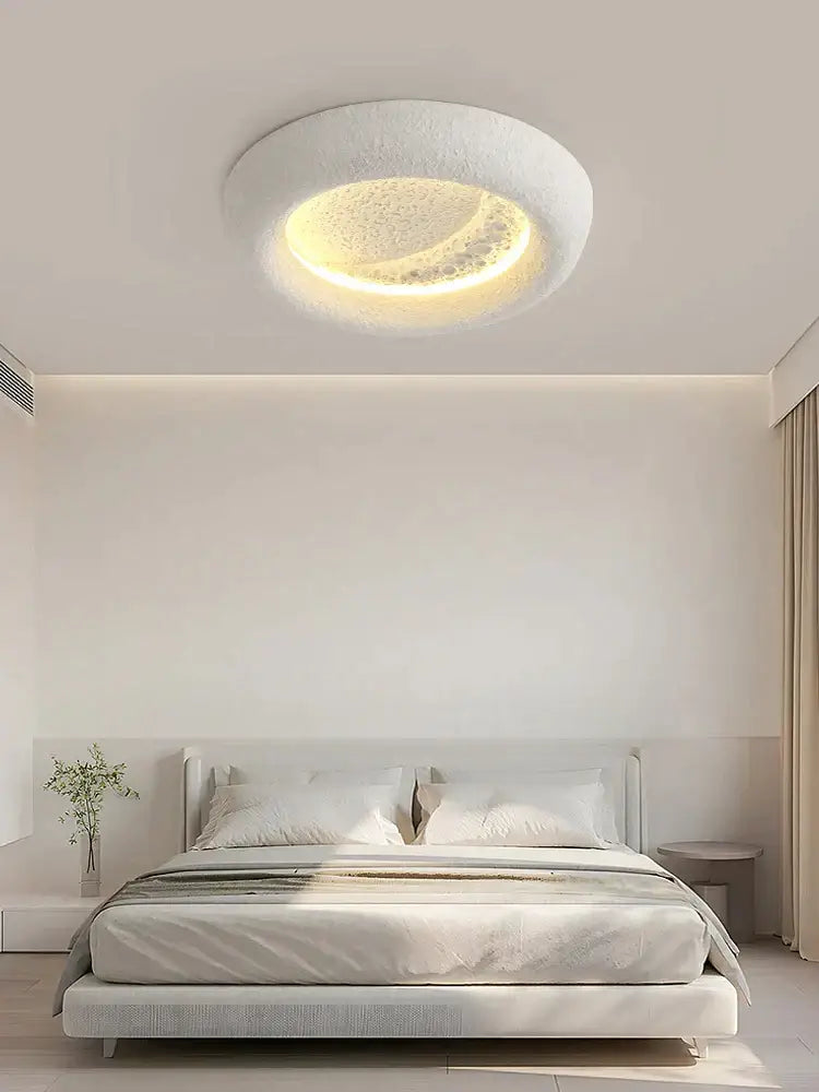 Cream Breeze Moon Lamp