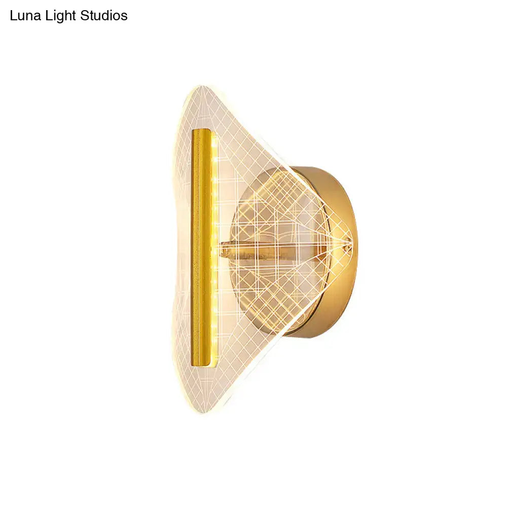 Gold Geometric Acrylic Wall Sconce