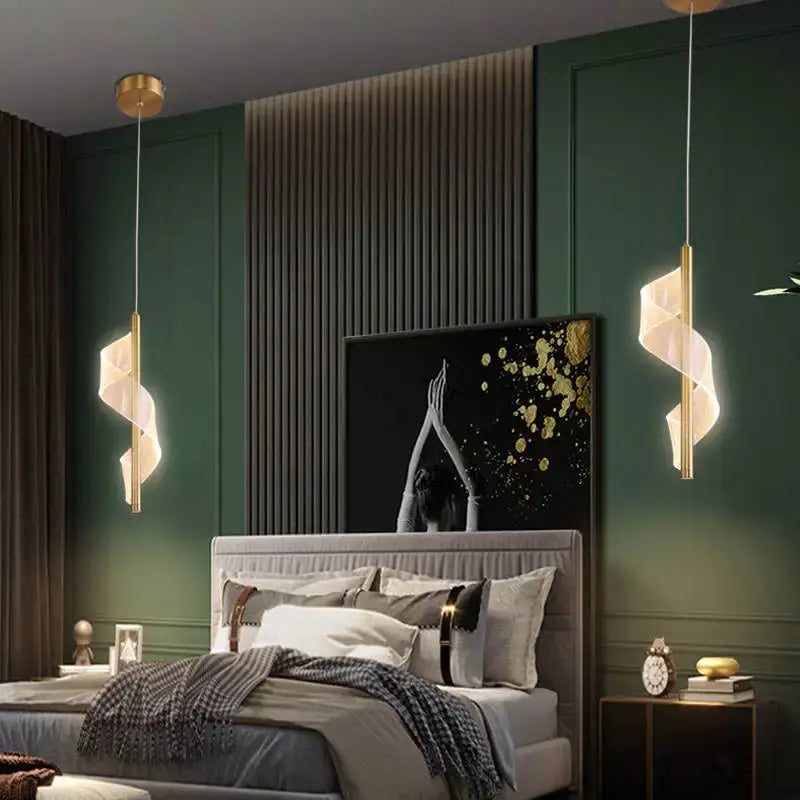 Gold Acrylic Spiral Lamp