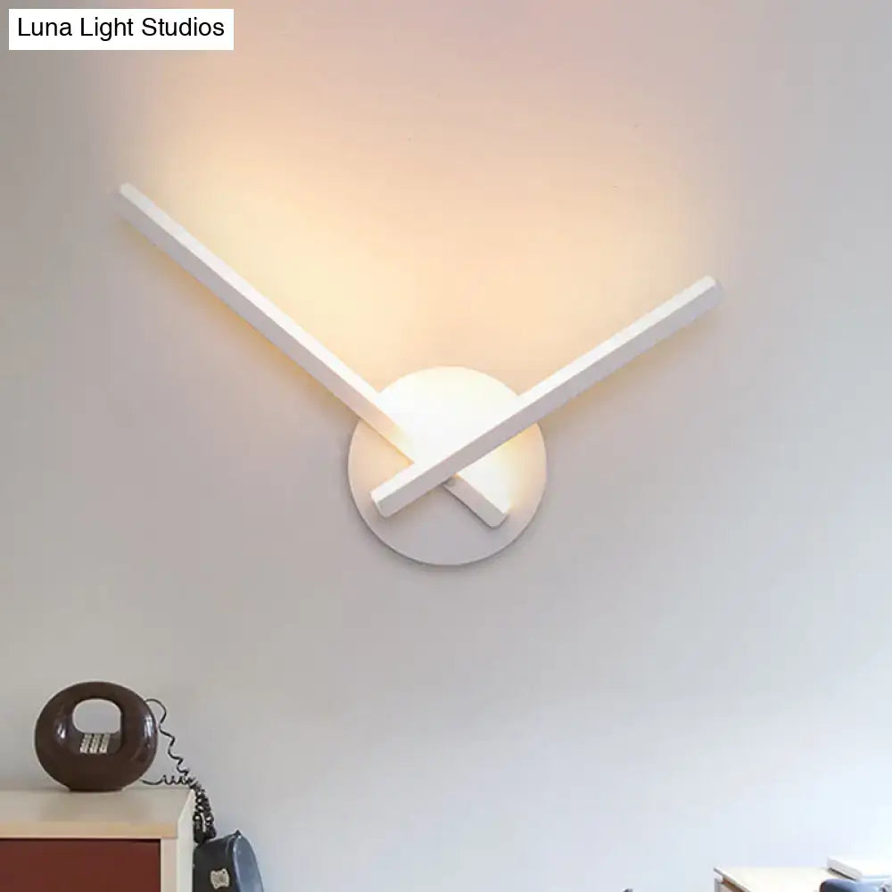Gold Angular Wall Lamp Acrylic Design