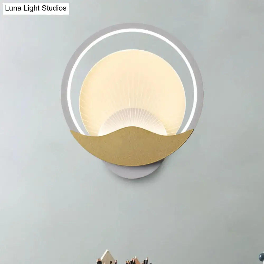 Gold Black Circular Acrylic Sconce