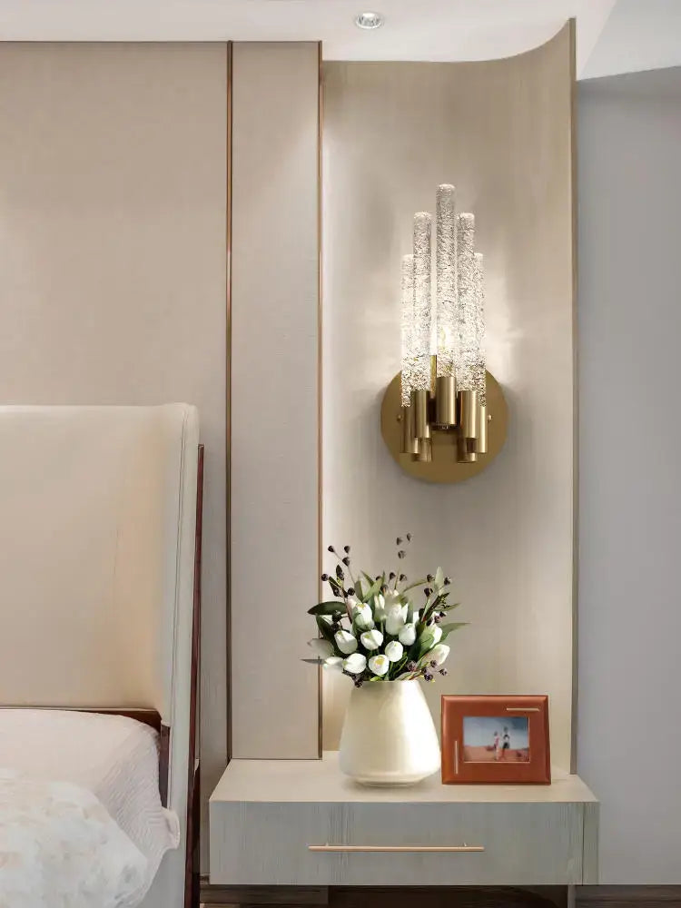 Gold Vertical Rods Sconce