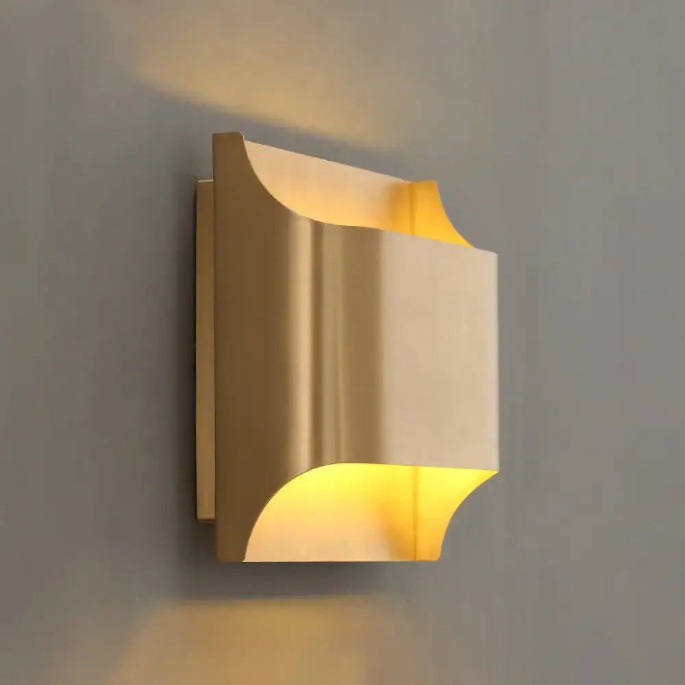 Gold Geometric G9 12-Inch Wall Sconce