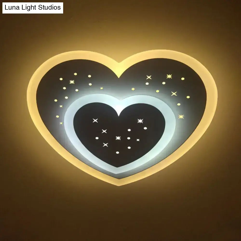 Gold Heart Pendant Wall Light