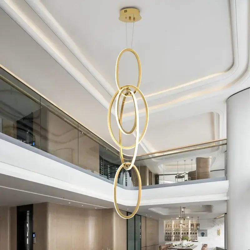 Gold Interlocking Rings Pendant