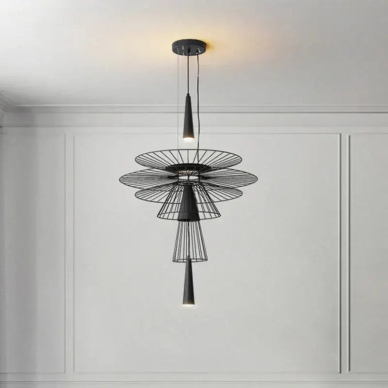 Gold Wireframe Suspension Lamp