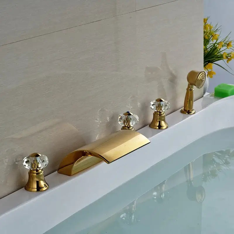 Gold Brass Bathtub Faucet
