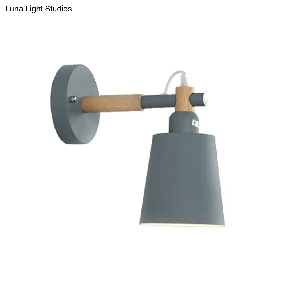 Wood Adjustable 10-Inch Wall Sconce Light